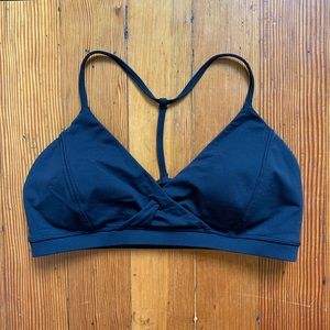 Lululemon Cross Front Sports Bra